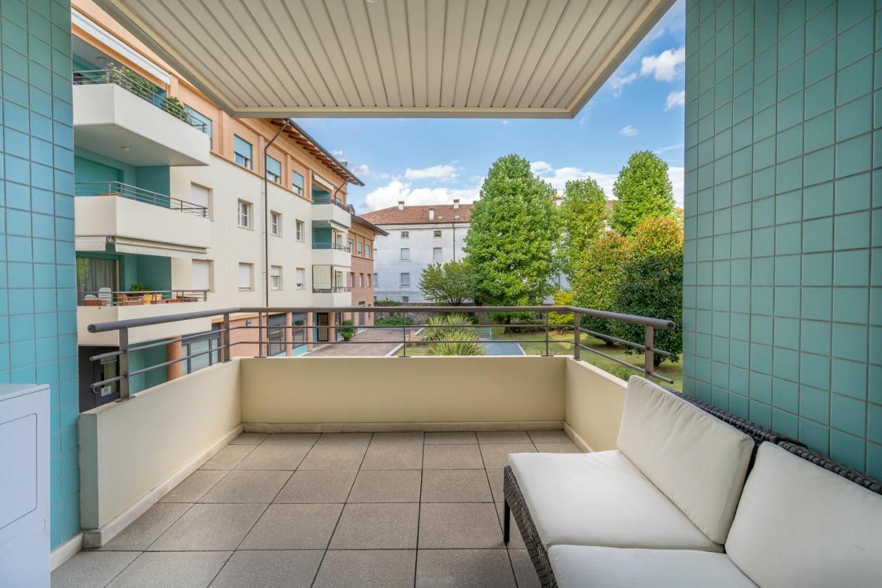 Teatro Nuovo Apartment With Free Parking Udine Eksteriør bilde